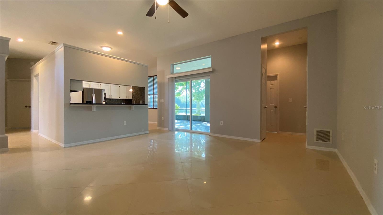 SOUTHCHASE - Residential Lease