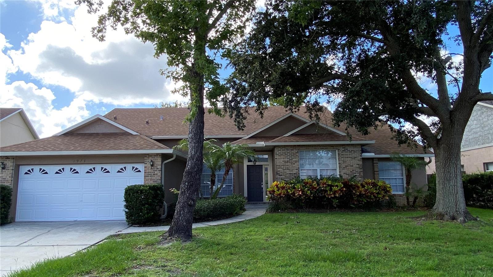 SOUTHCHASE - Residential Lease