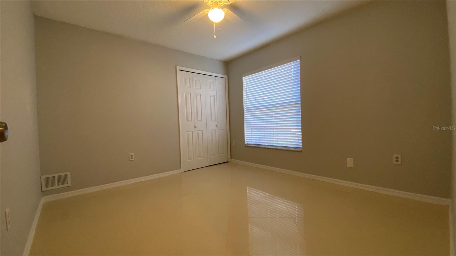 SOUTHCHASE - Residential Lease