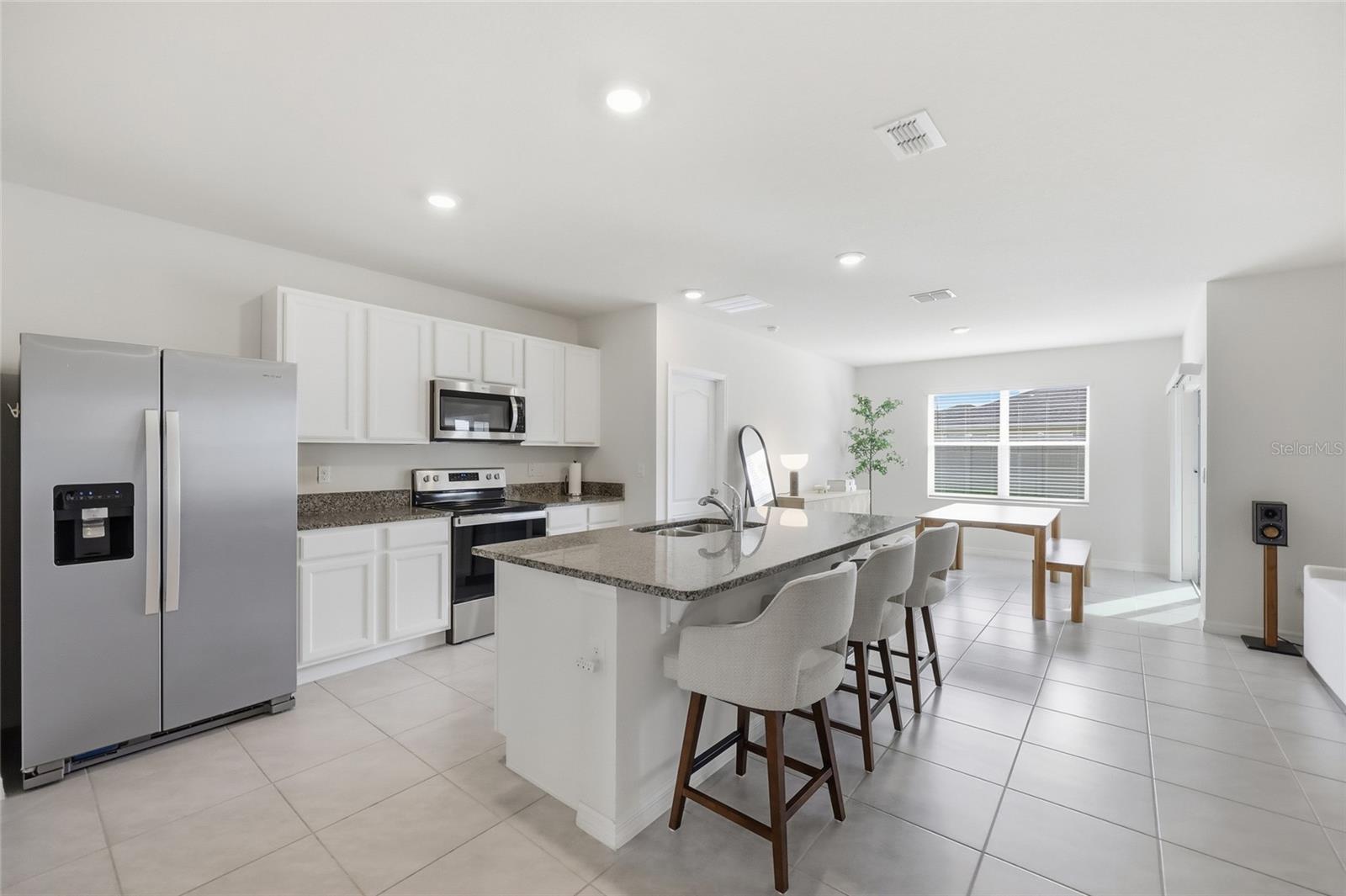 3341 EASTGROVE TERRACE