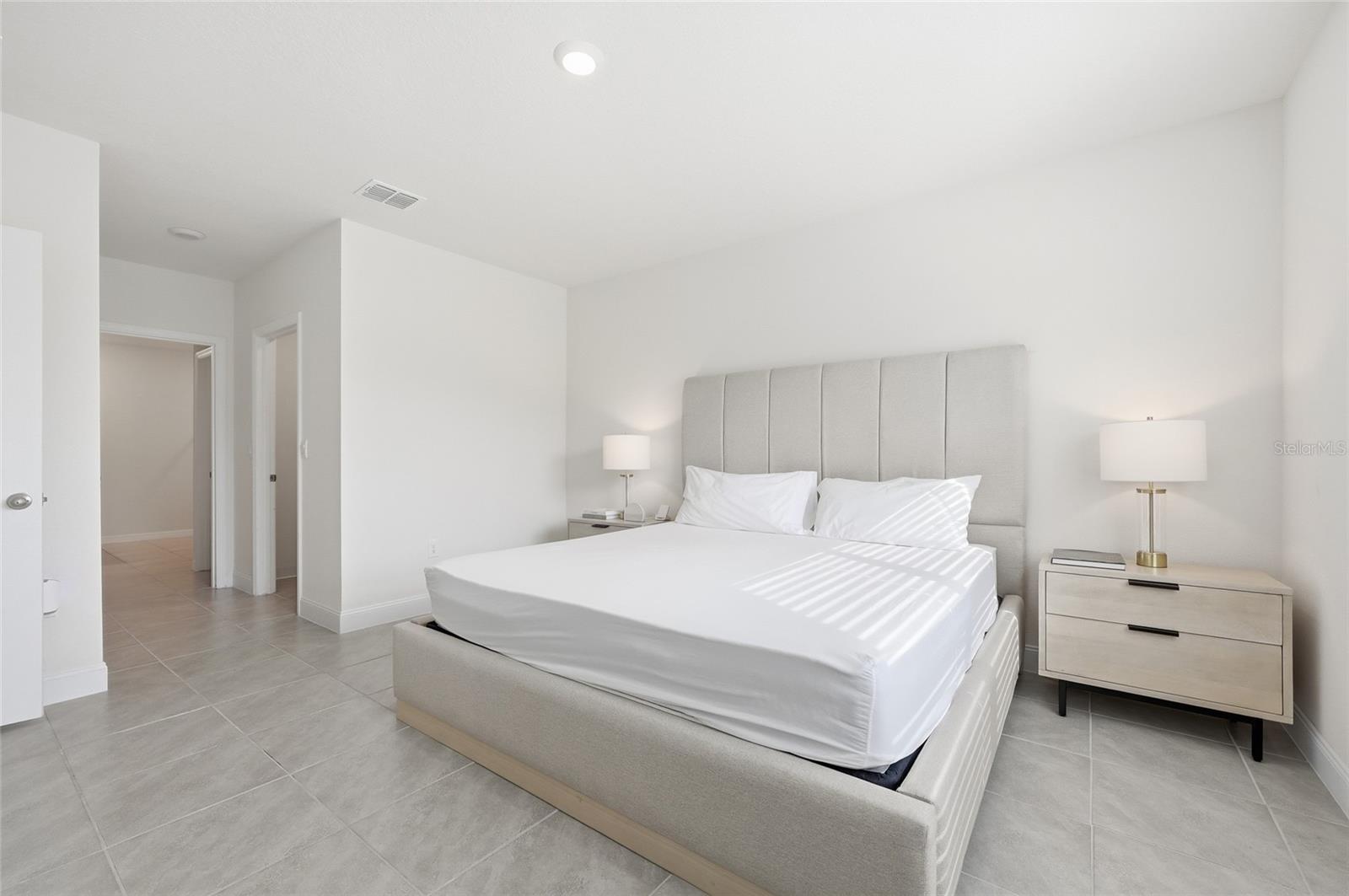 EASTGROVE - Residential