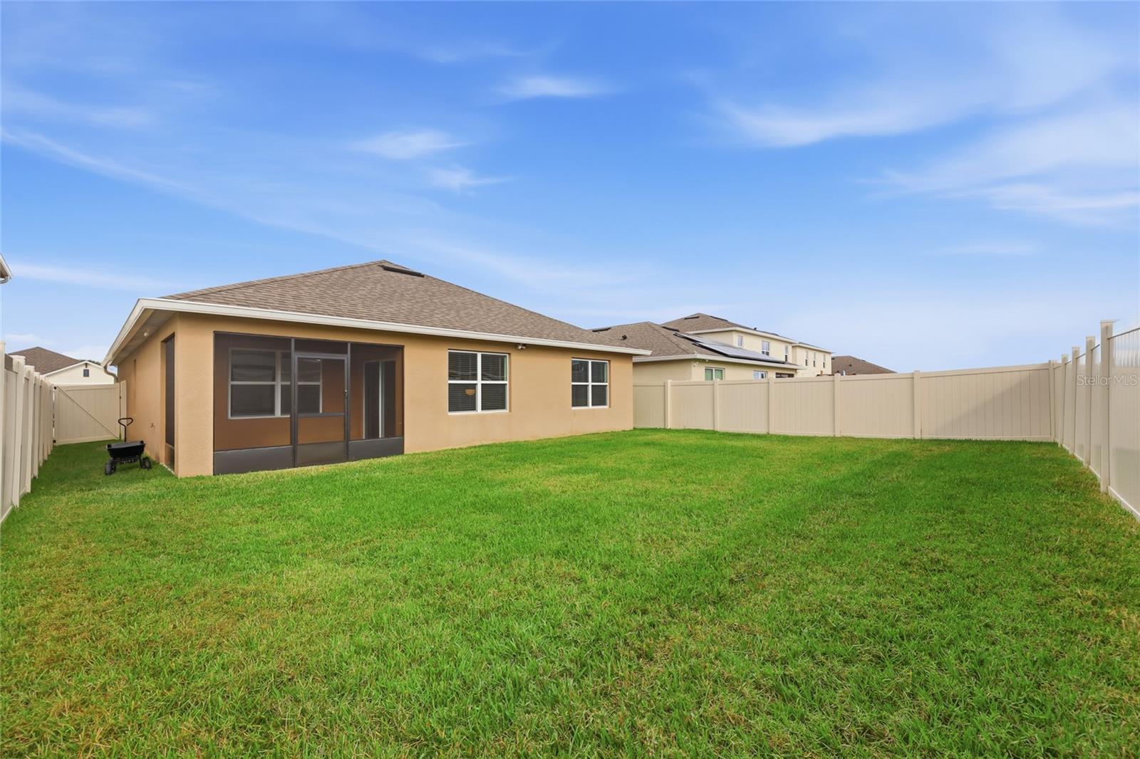 EASTGROVE - Residential