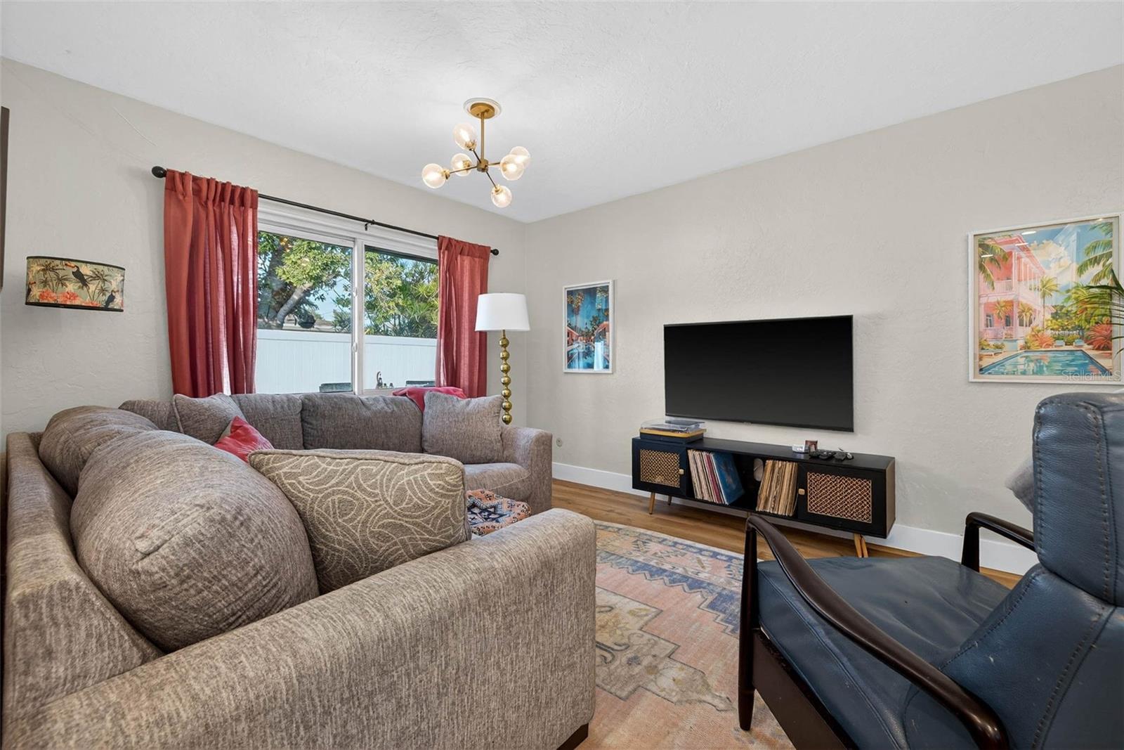 HOLIDAY PARK 3RD ADD - Residential