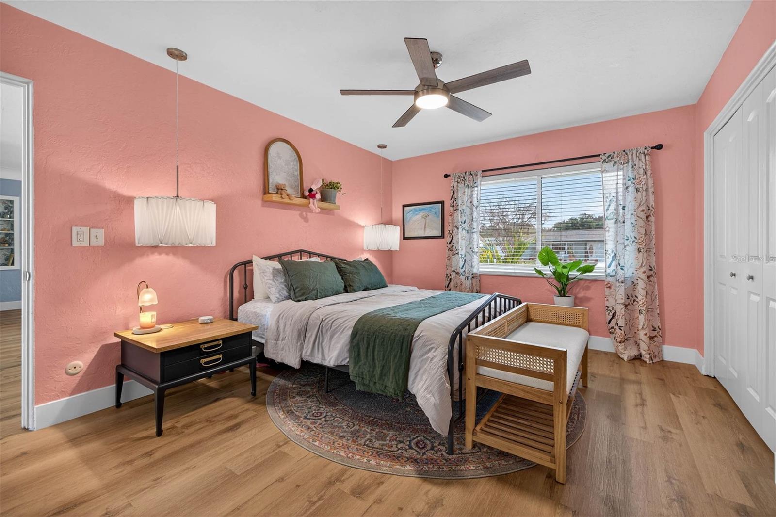 HOLIDAY PARK 3RD ADD - Residential