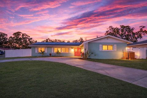 Photo of 6489 28th Avenue N, St Petersburg, FL 33710 (MLS # TB8464481)