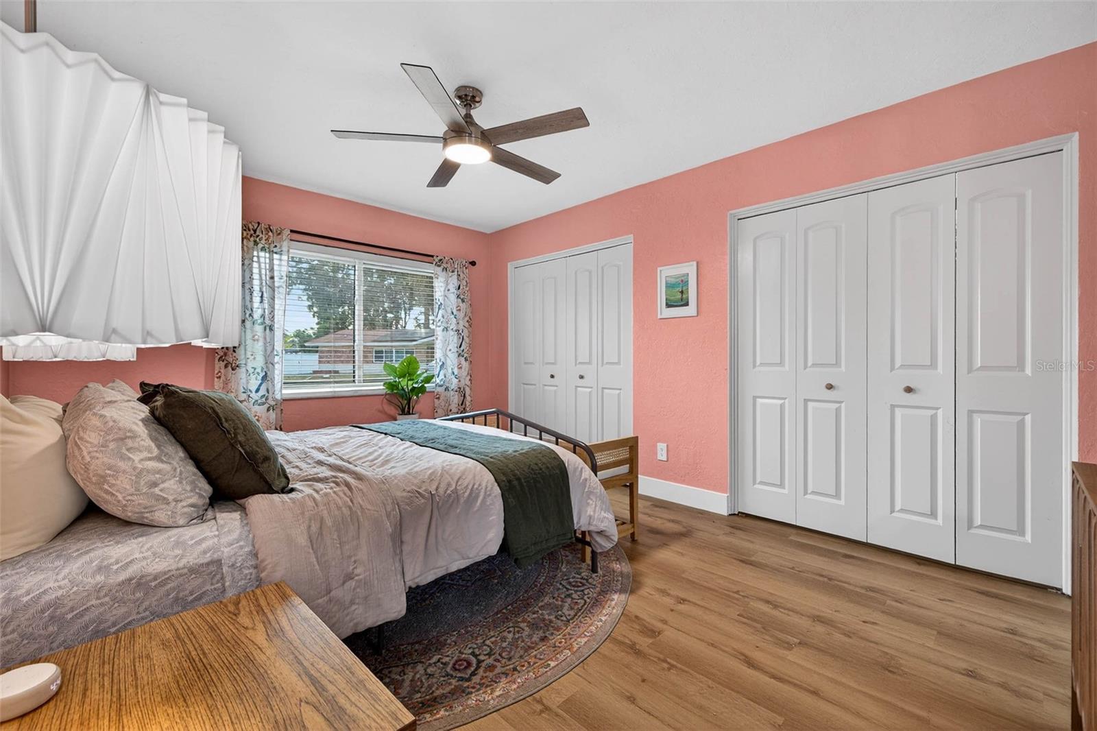 HOLIDAY PARK 3RD ADD - Residential