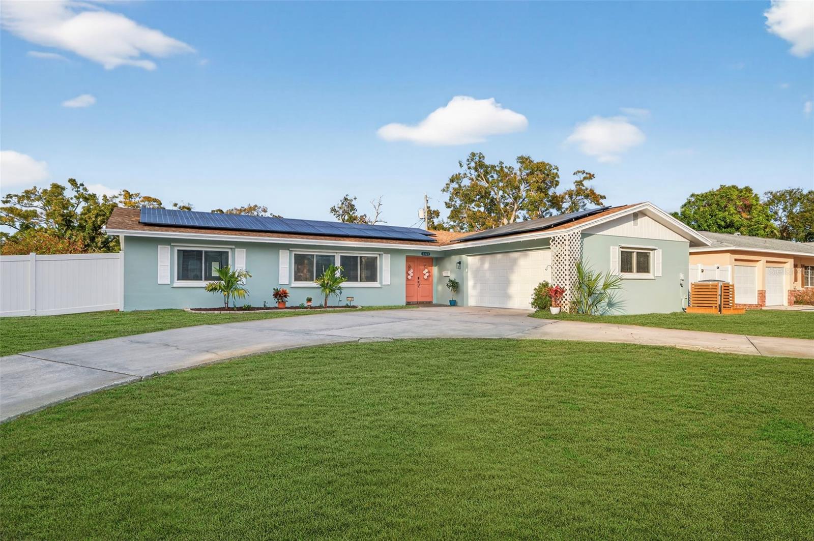 HOLIDAY PARK 3RD ADD - Residential