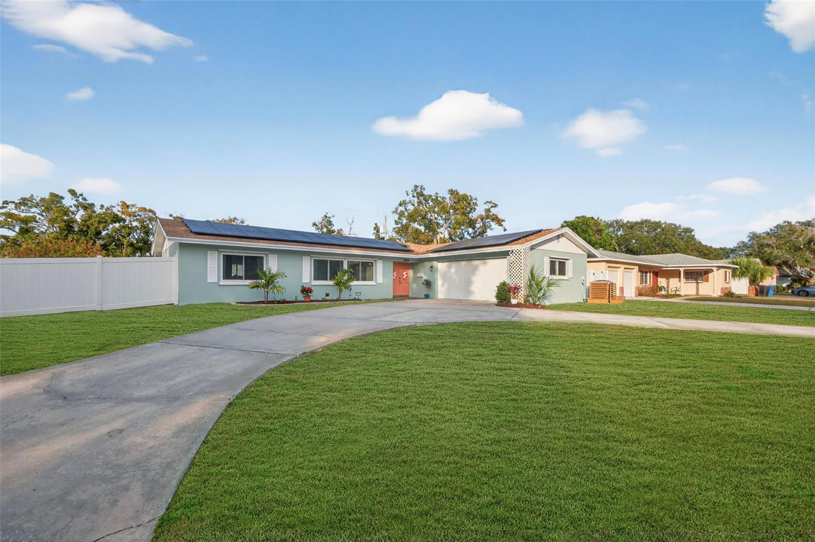 HOLIDAY PARK 3RD ADD - Residential