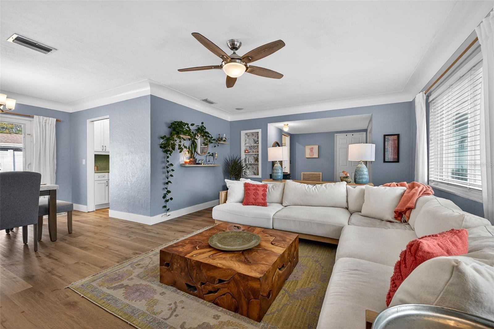 HOLIDAY PARK 3RD ADD - Residential