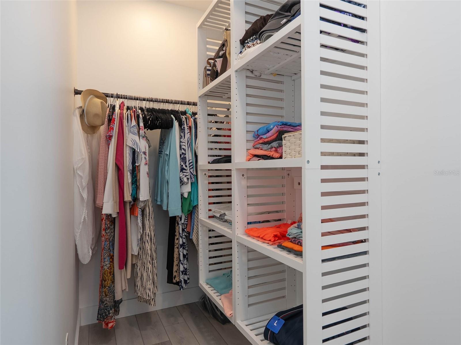 MANASOTA LAND & TIMBER CO - Residential