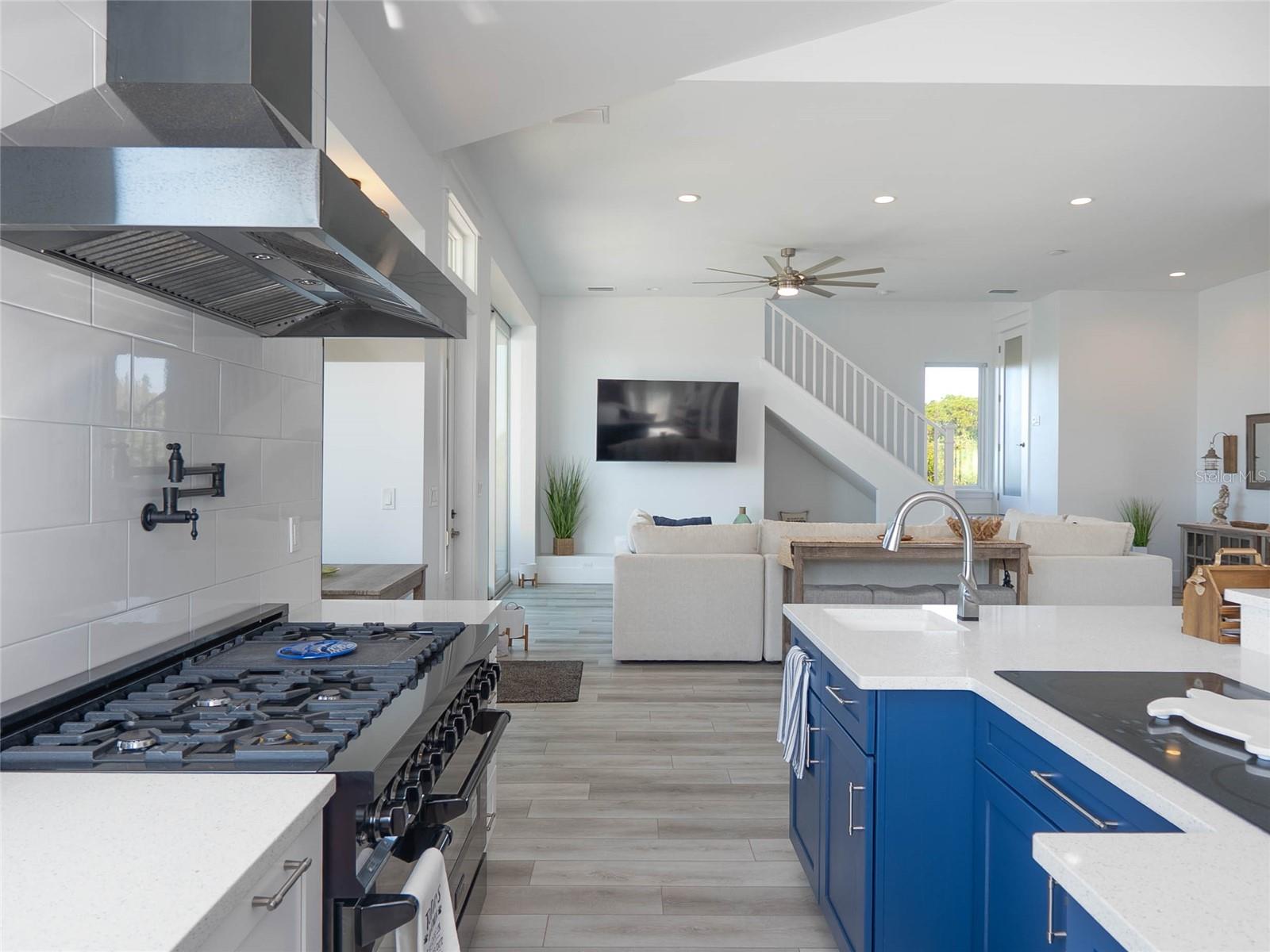 MANASOTA LAND & TIMBER CO - Residential