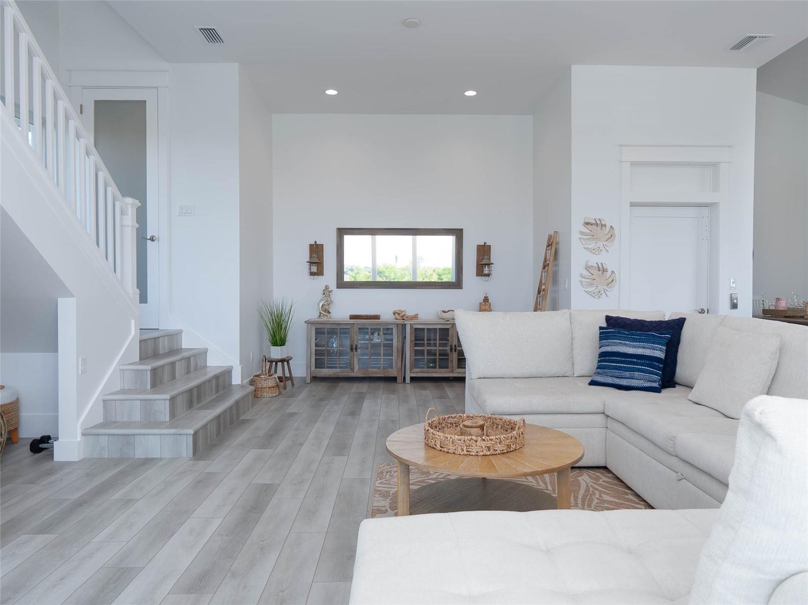 MANASOTA LAND & TIMBER CO - Residential