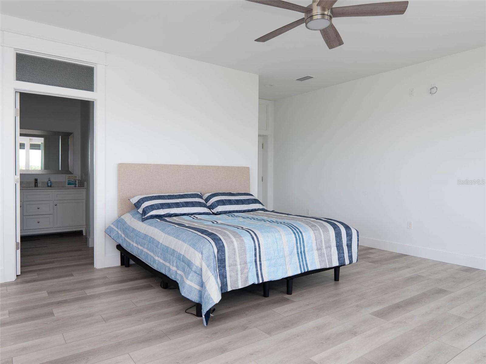 MANASOTA LAND & TIMBER CO - Residential