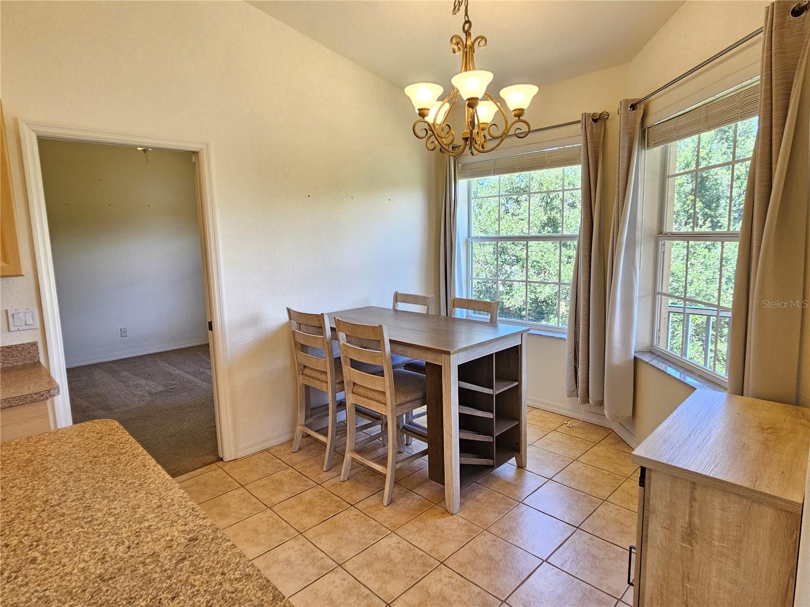 CASA DEL LAGO - Residential Lease