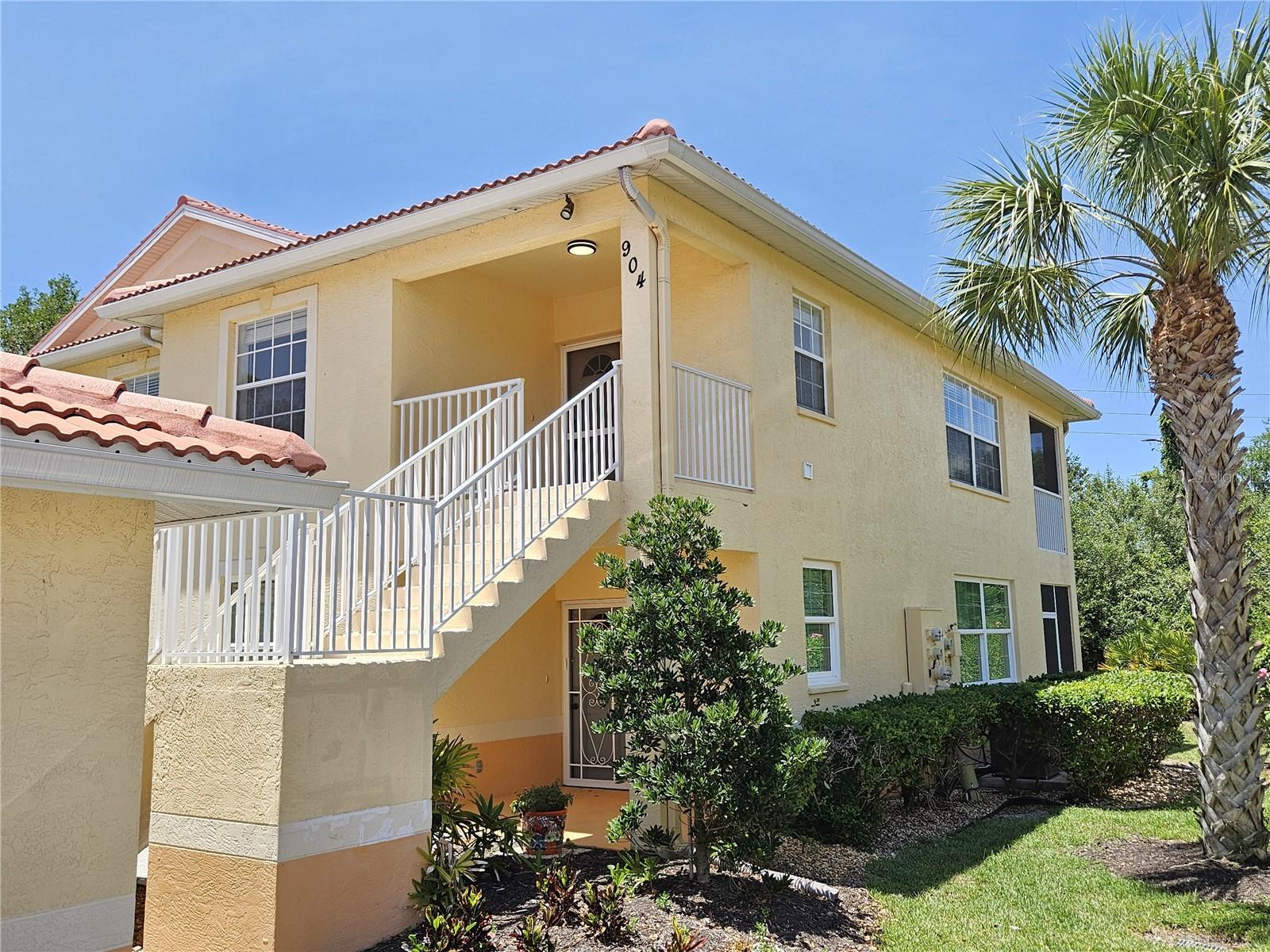 CASA DEL LAGO - Residential Lease