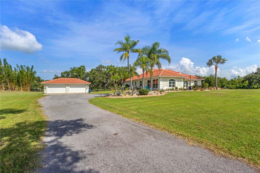Photo of 1985 Bel Air Star Parkway, Sarasota, FL 34240 (MLS # A4658954)