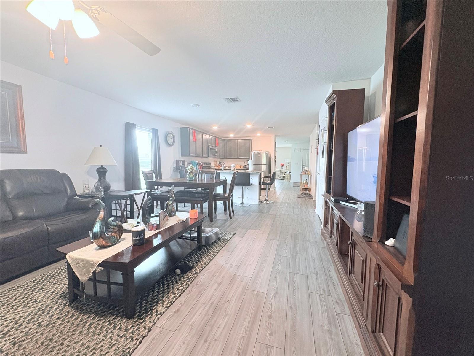 1713 REDFIN WAY