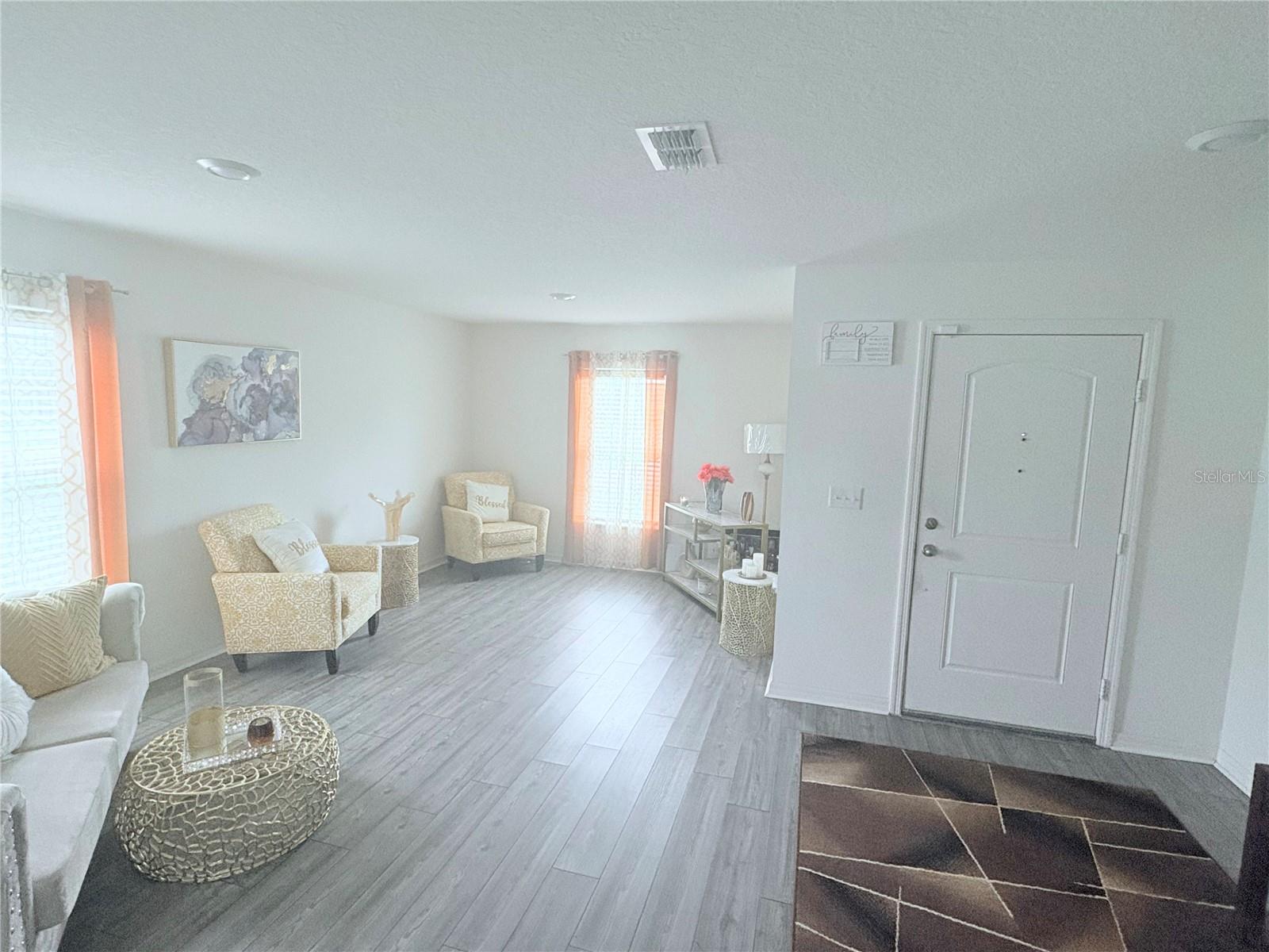 1713 REDFIN WAY