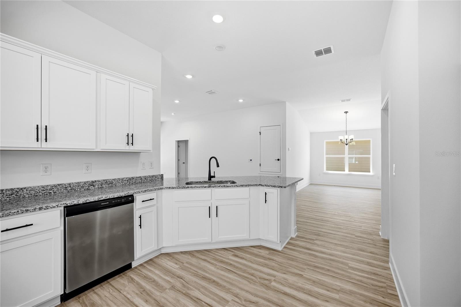 BRIARWOOD - Residential