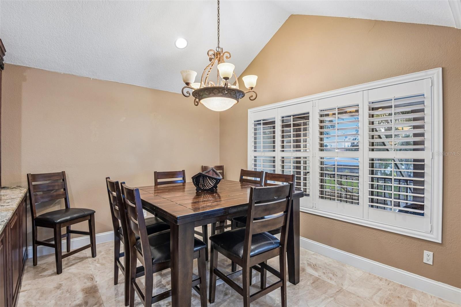 LAKE TARPON ESTATES - Residential