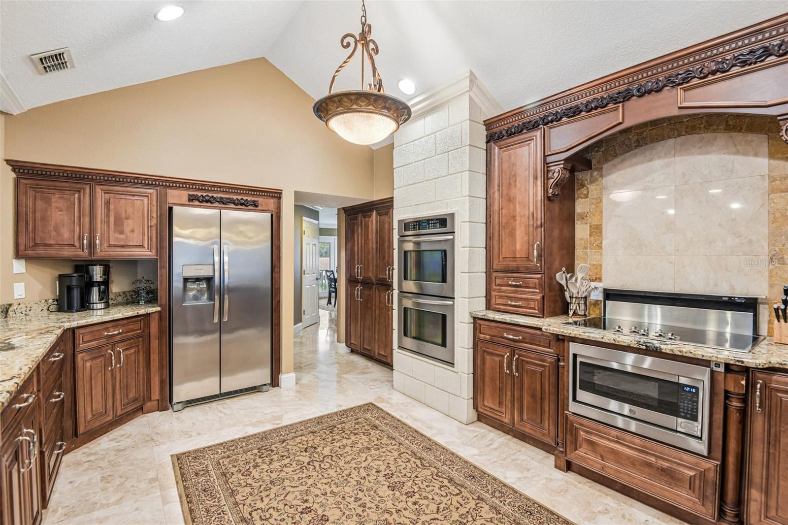 LAKE TARPON ESTATES - Residential