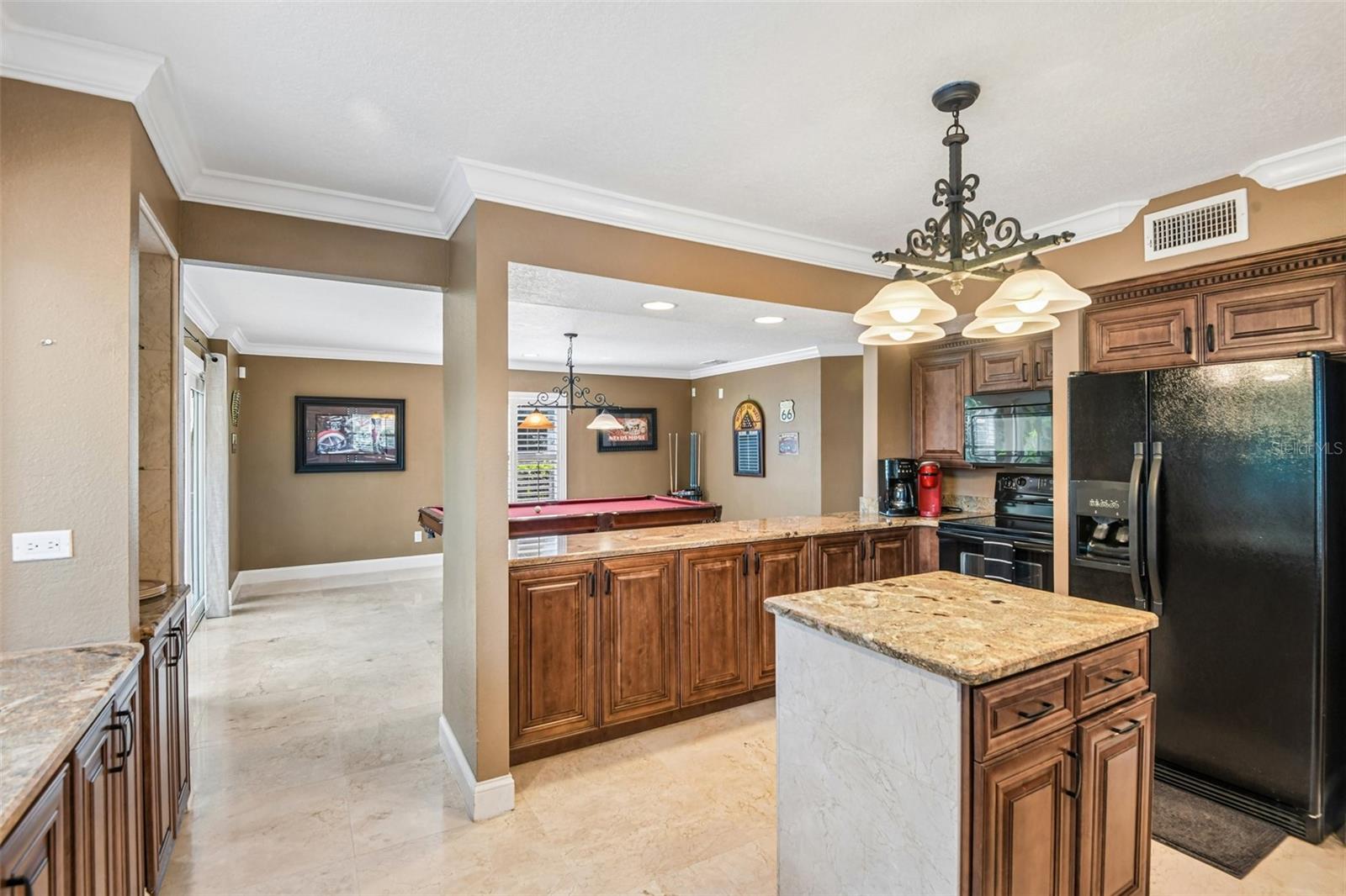 LAKE TARPON ESTATES - Residential
