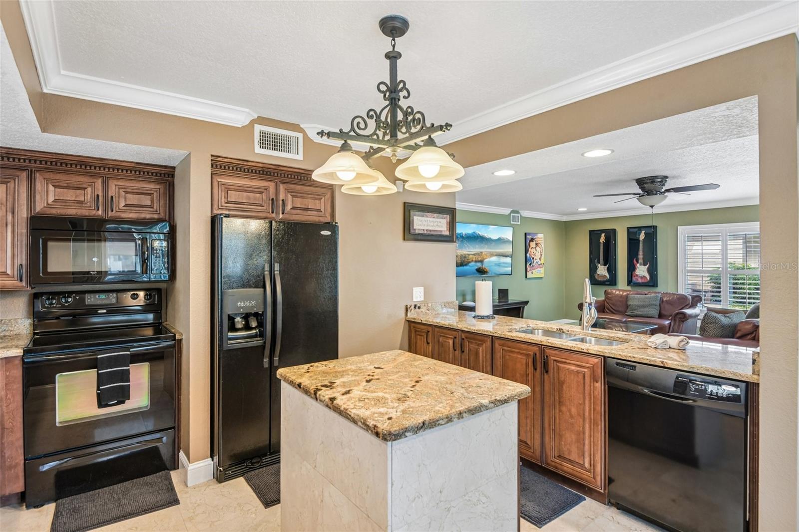 LAKE TARPON ESTATES - Residential