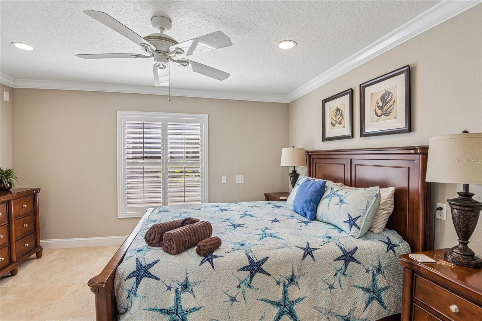 LAKE TARPON ESTATES - Residential