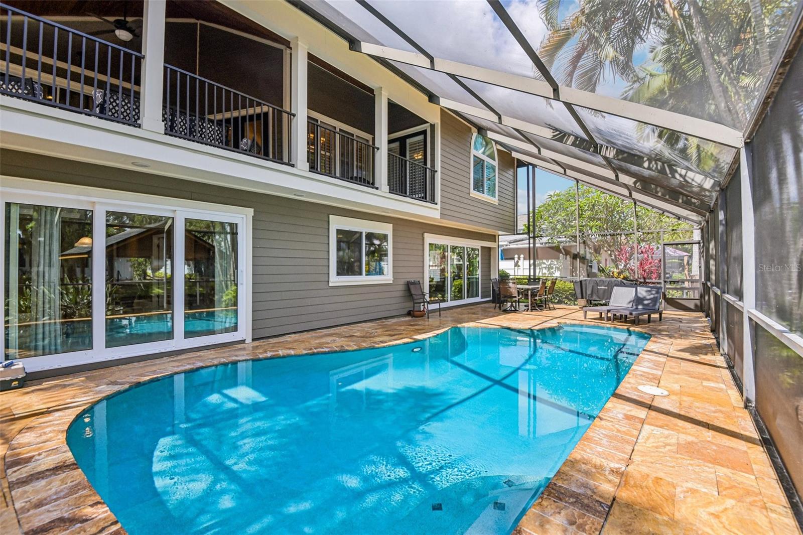 LAKE TARPON ESTATES - Residential