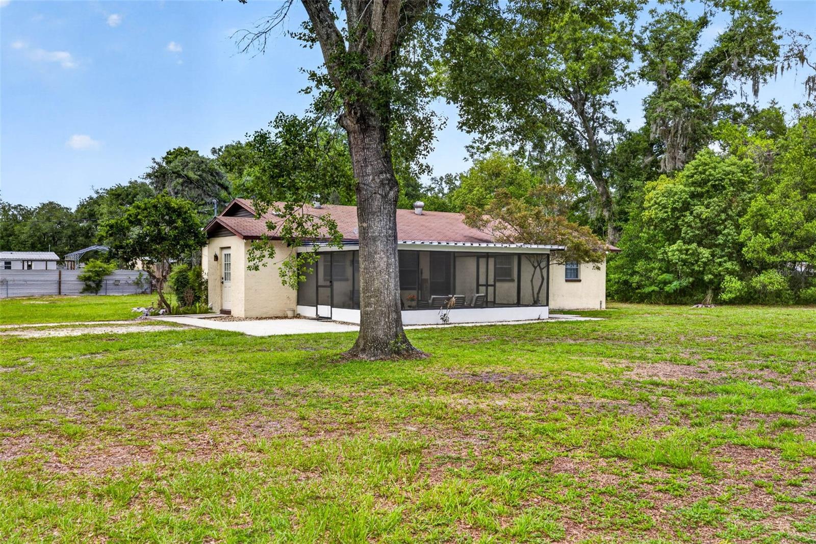 ACREAGE - Residential