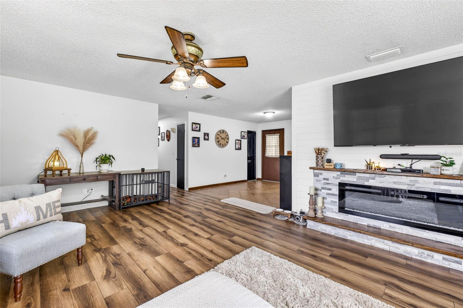 ACREAGE - Residential