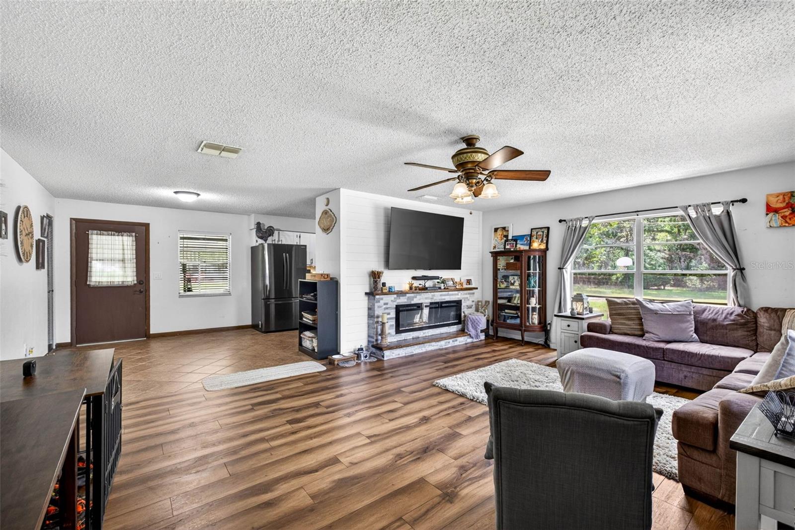 ACREAGE - Residential