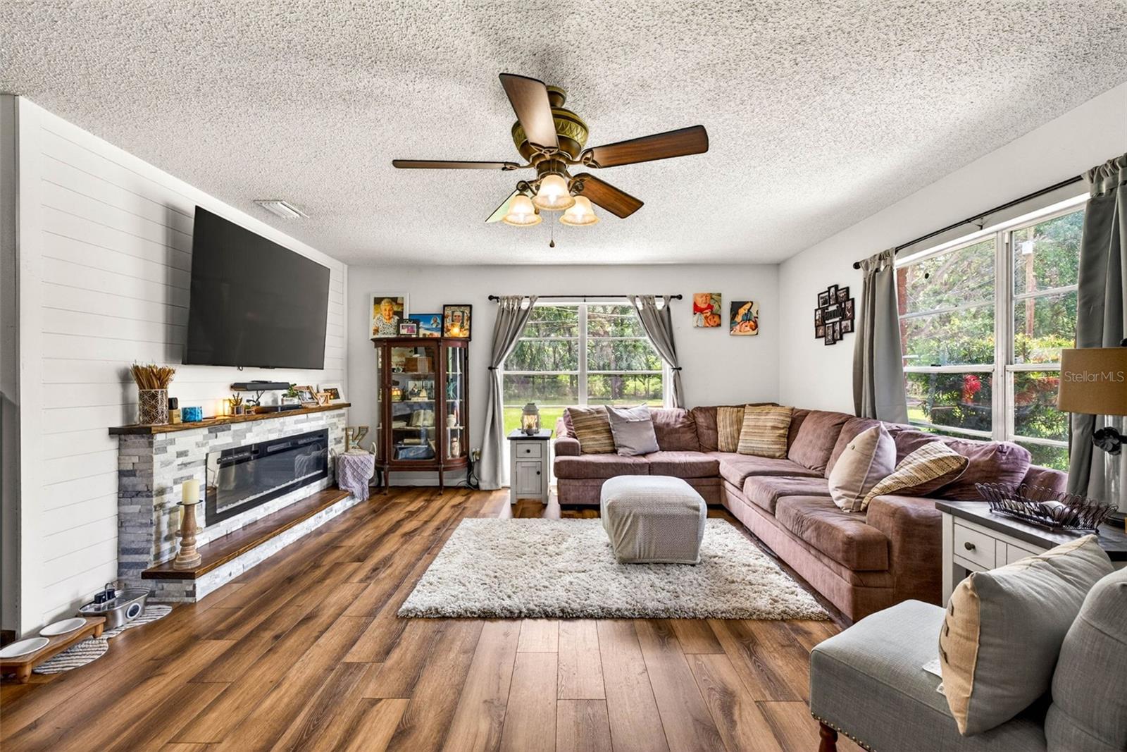 ACREAGE - Residential