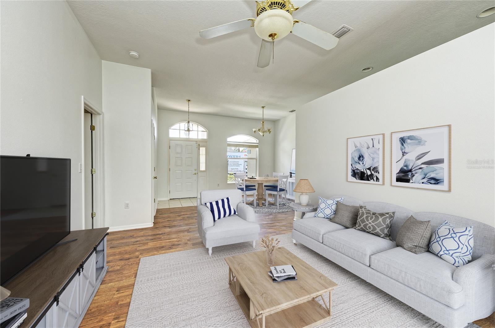 BRIARWOOD - Residential Lease