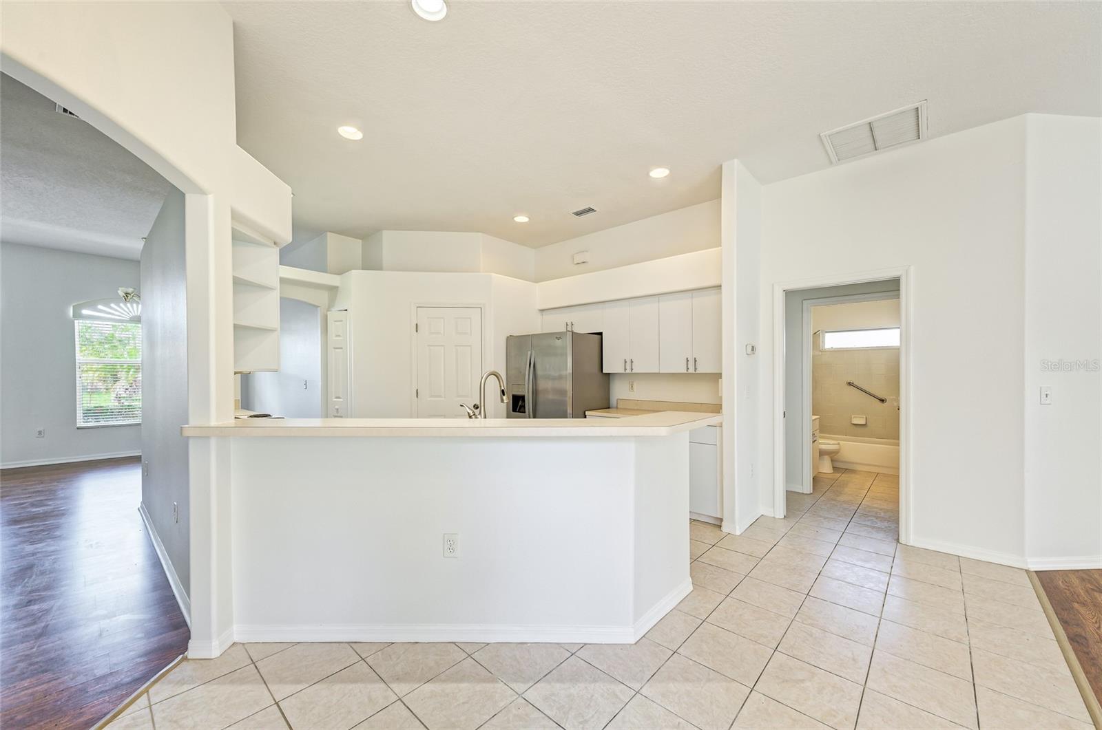 BRIARWOOD - Residential Lease