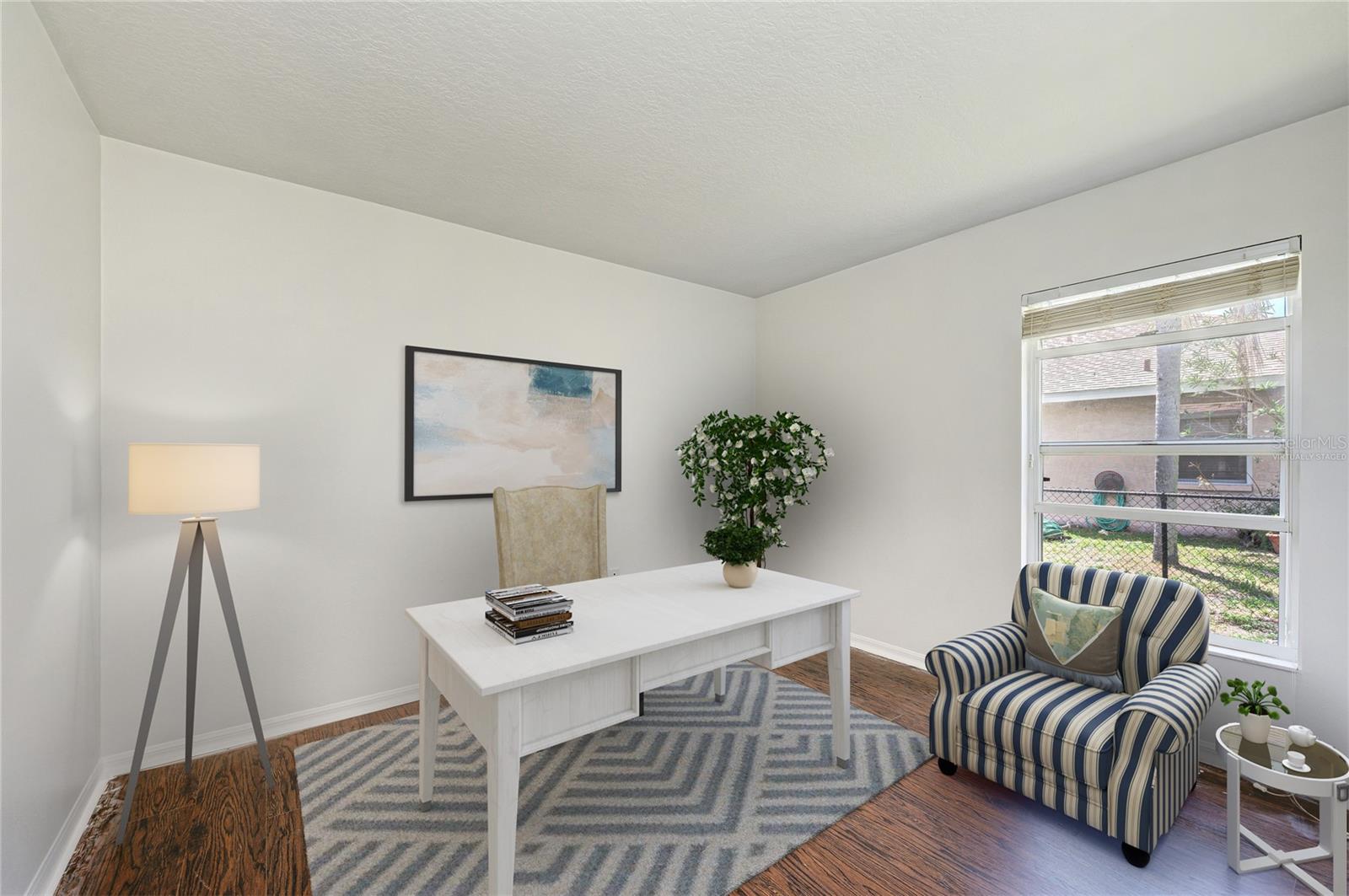 BRIARWOOD - Residential Lease