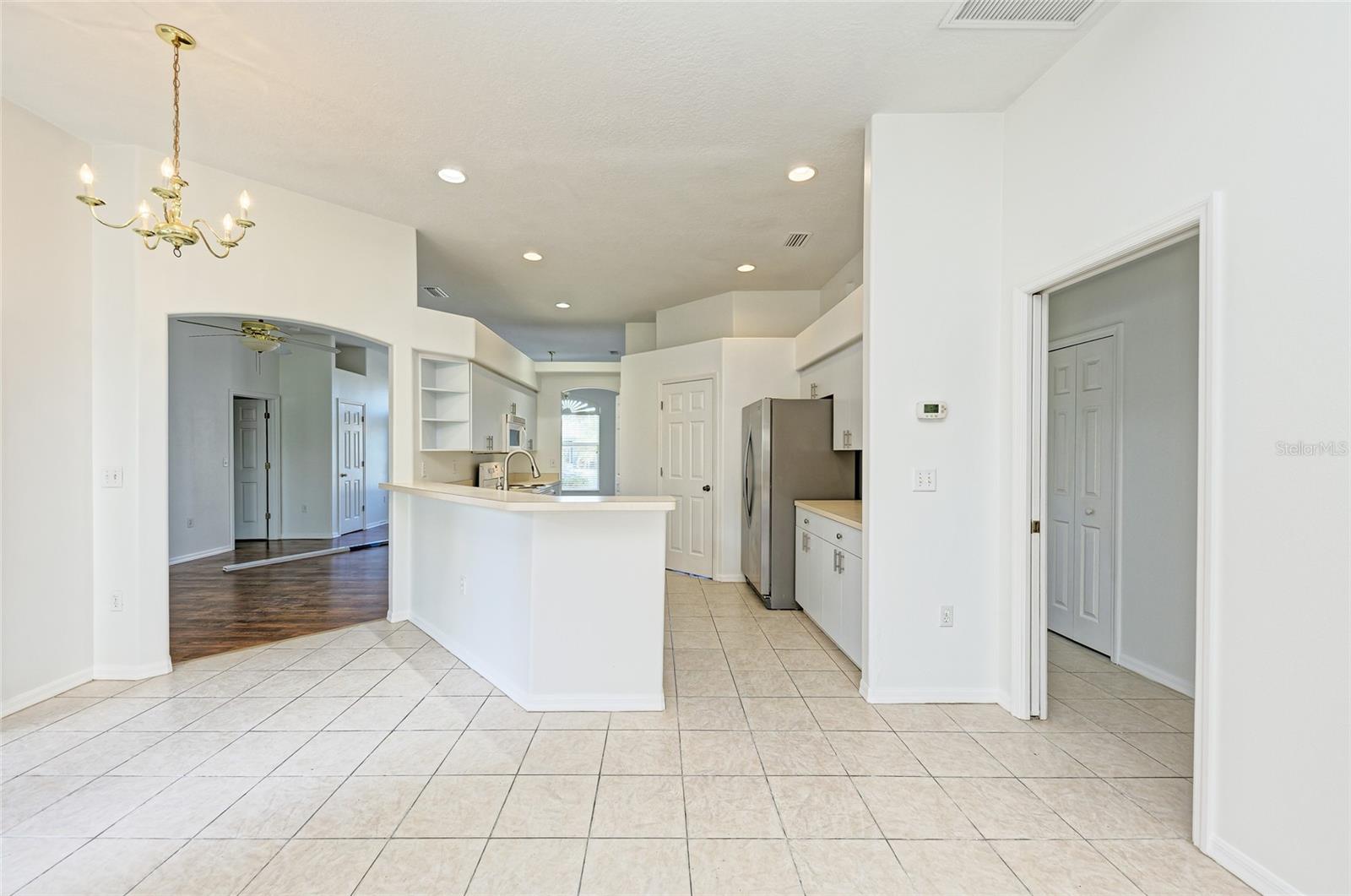 BRIARWOOD - Residential Lease