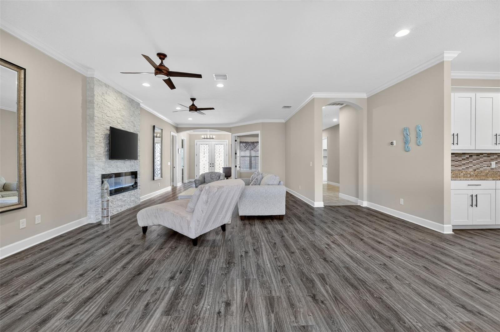 ESPLANADE PH III SUBPHASES E, G & H - Residential