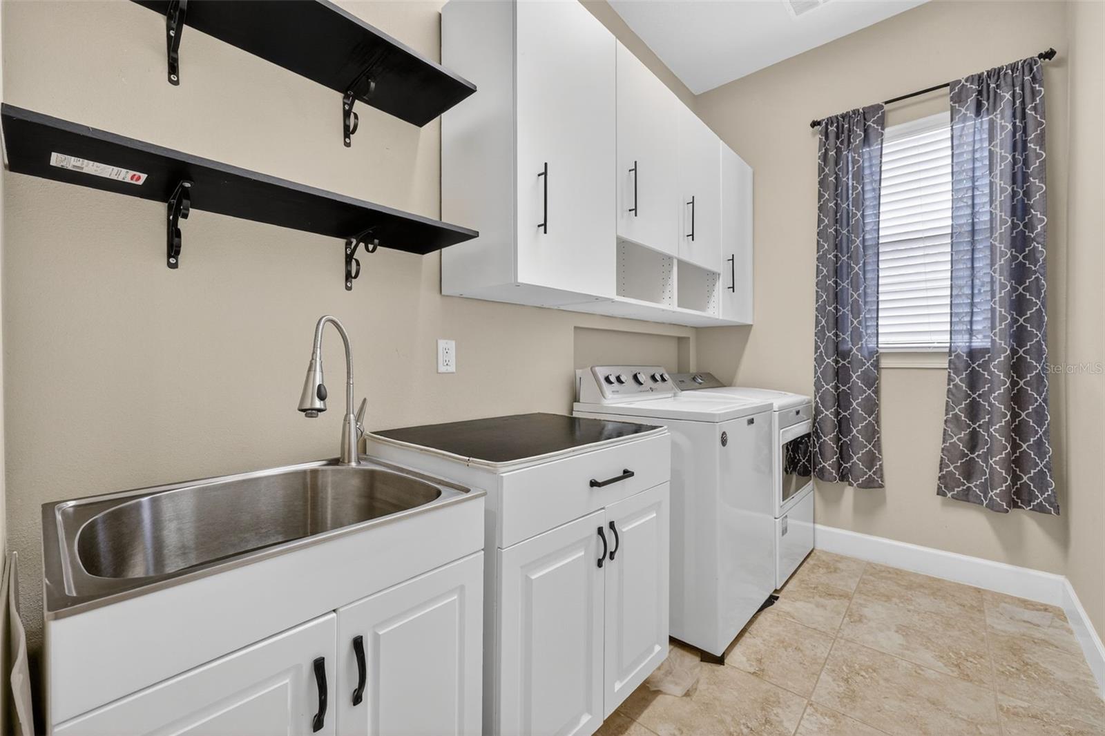 ESPLANADE PH III SUBPHASES E, G & H - Residential