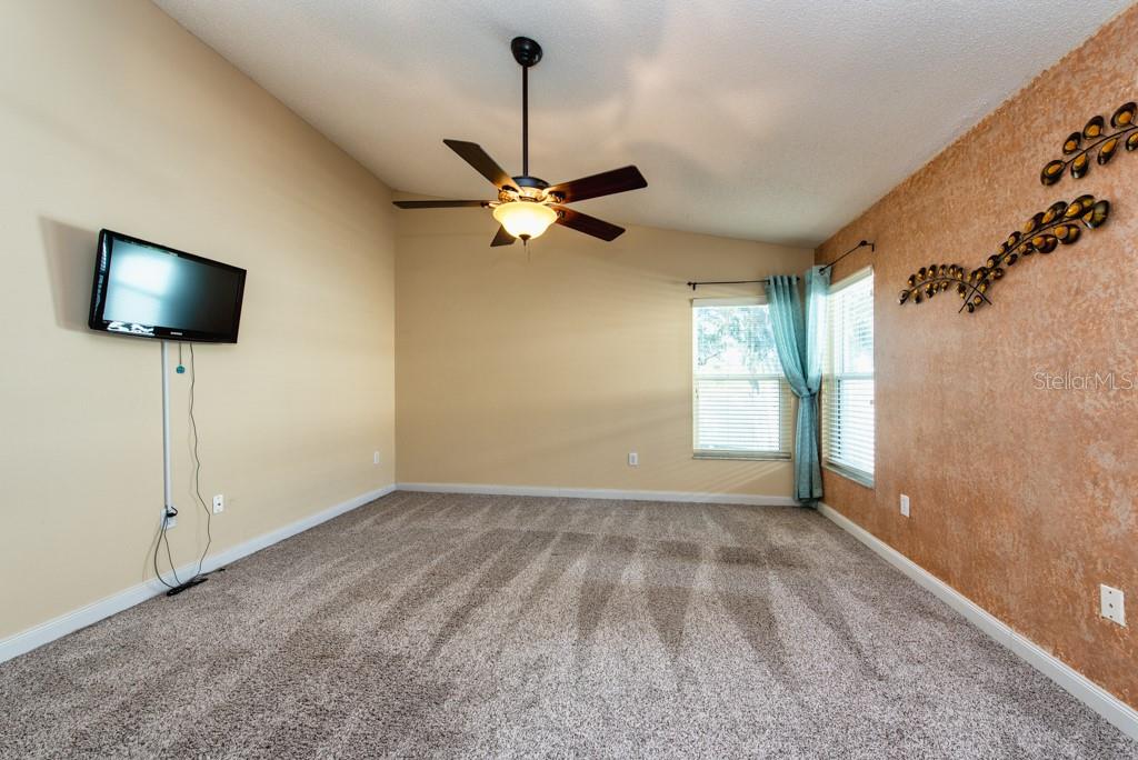 THE WILLOWS UNIT 3 - Residential