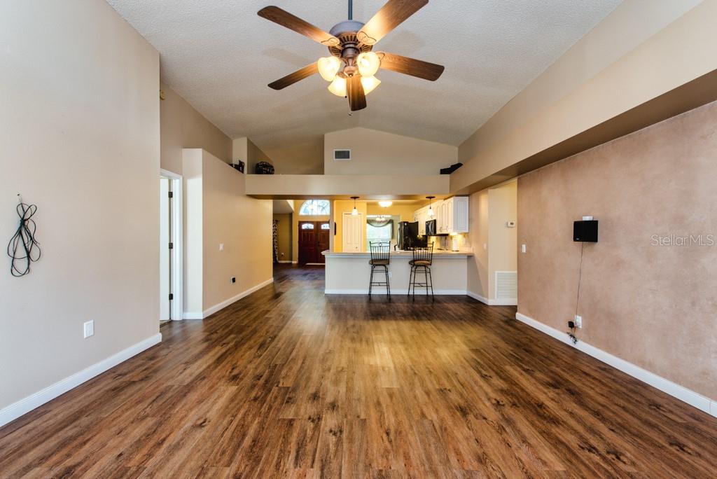 THE WILLOWS UNIT 3 - Residential