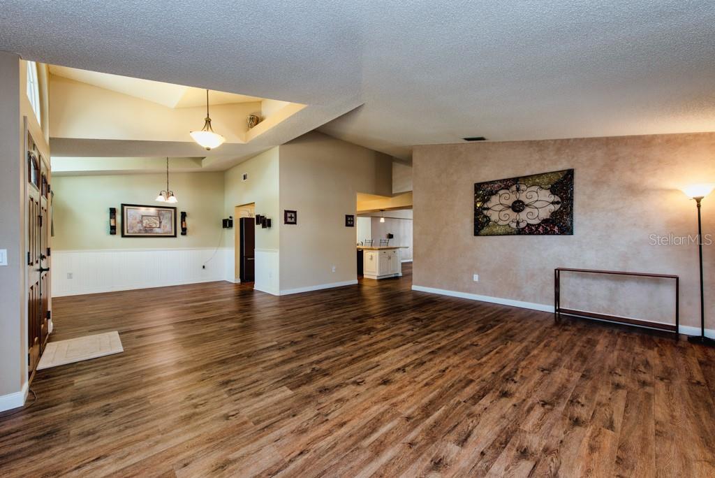 THE WILLOWS UNIT 3 - Residential