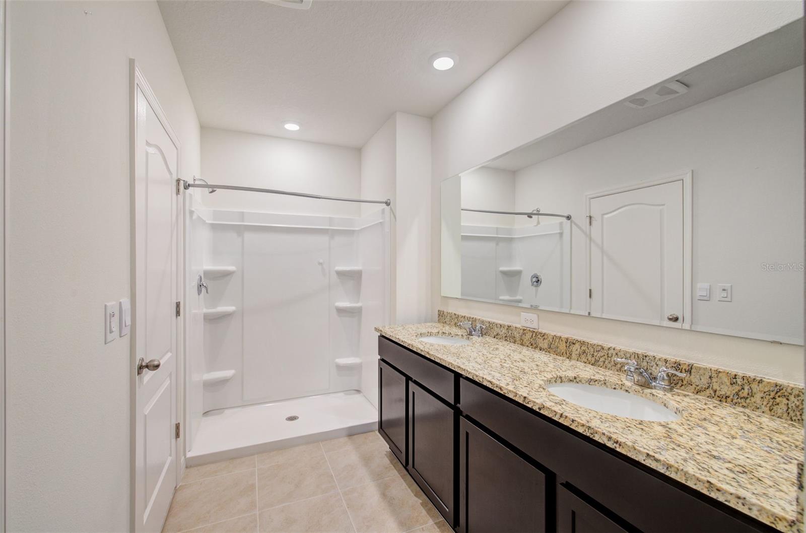 PARC HILL-PH 4 - Residential