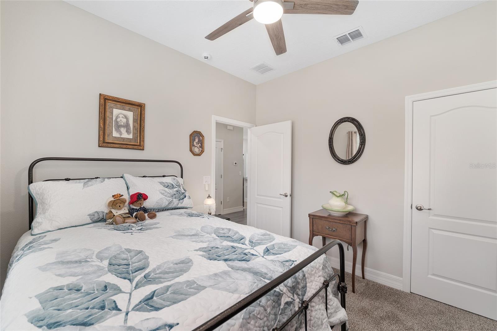 MARION OAKS UN 7 - Residential