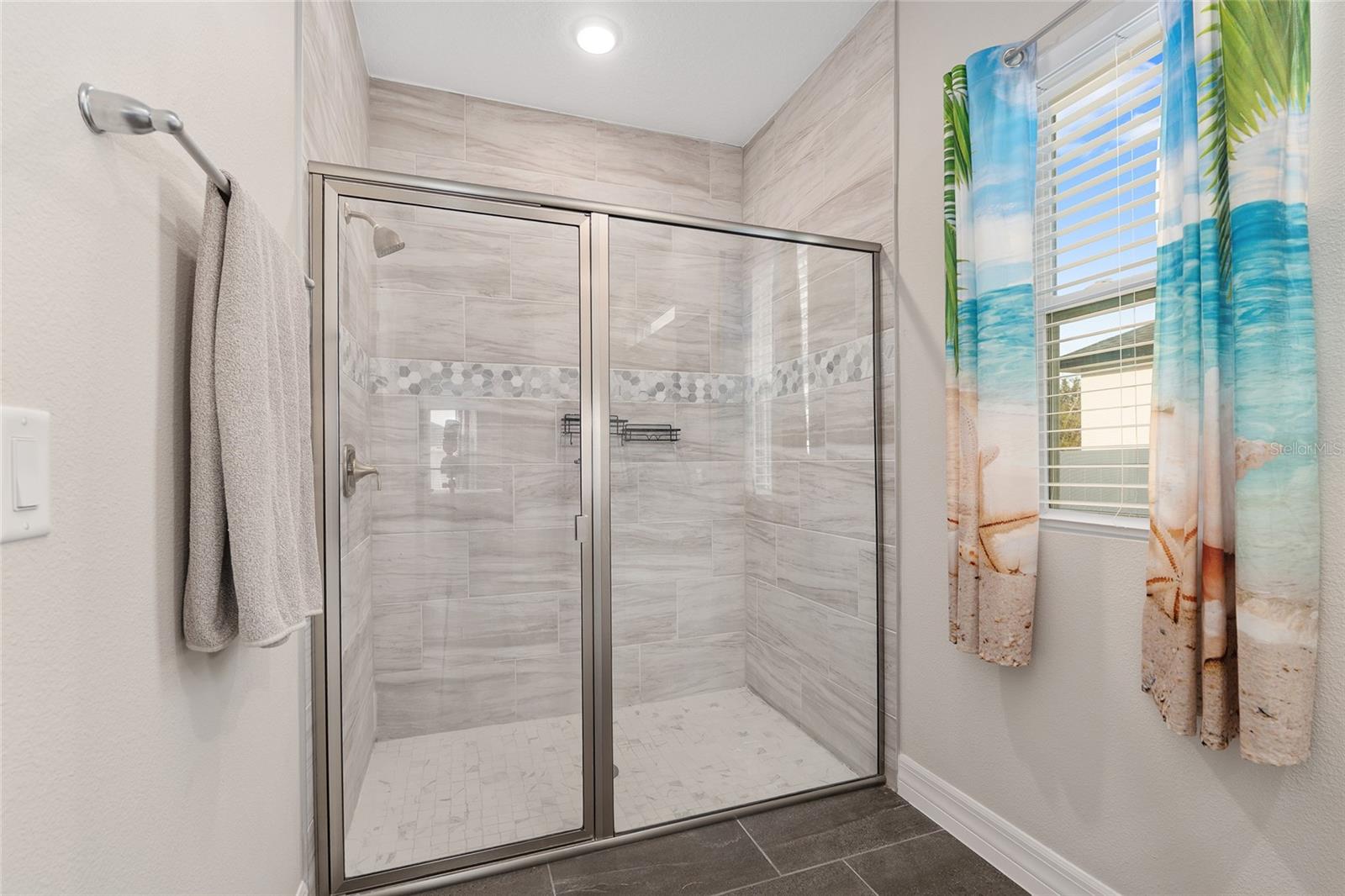 MARION OAKS UN 7 - Residential