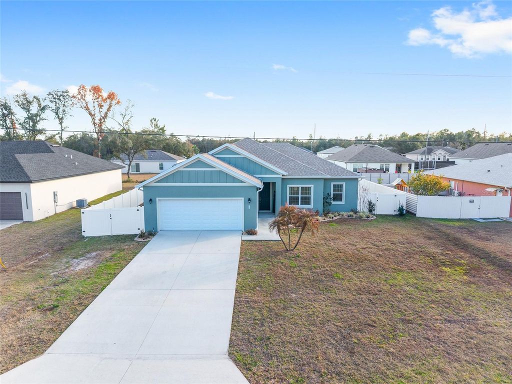 Photo of 4064 SW 132nd Lane, Ocala, FL 34473 (MLS # OM717298)