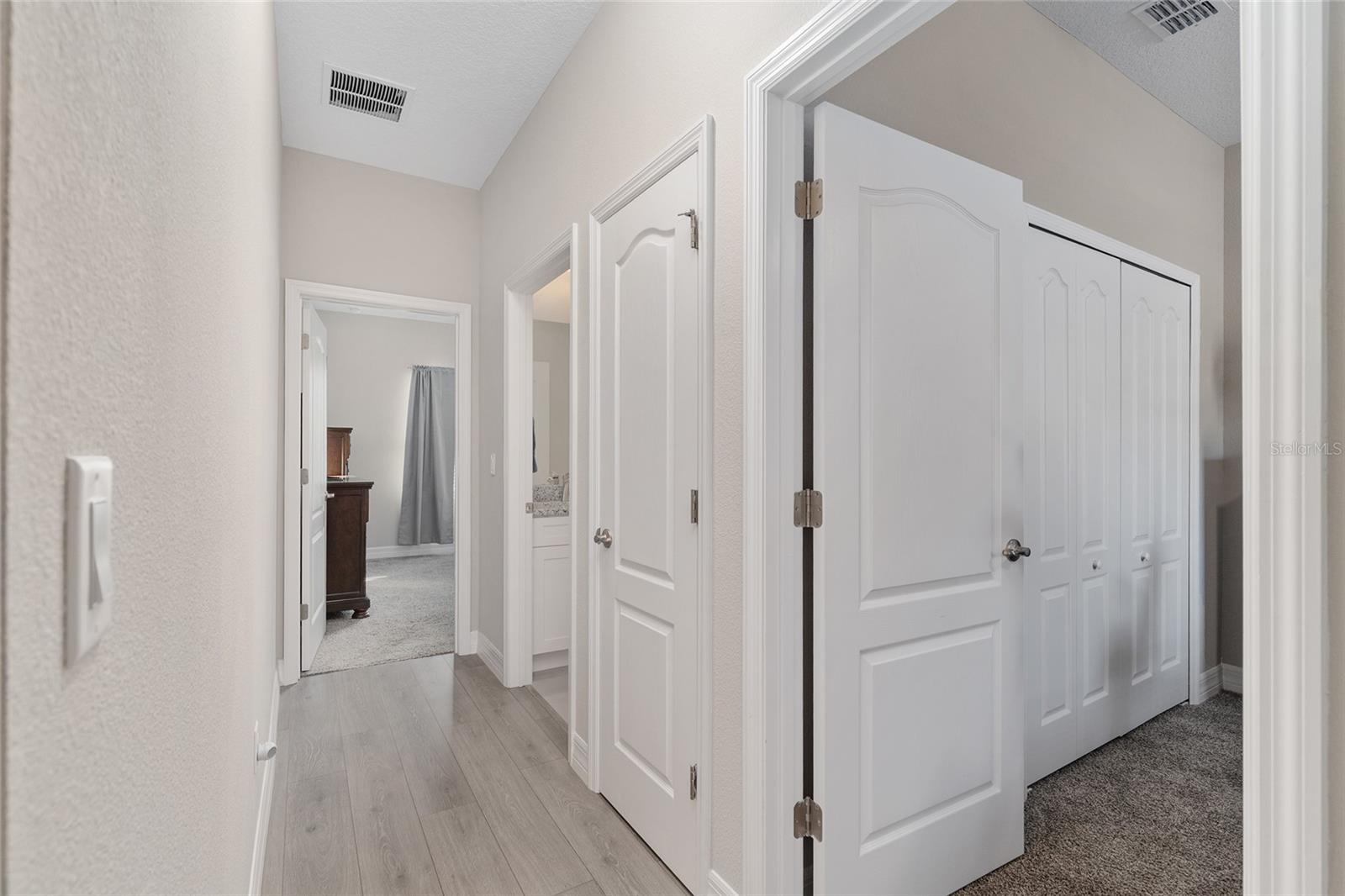 MARION OAKS UN 7 - Residential