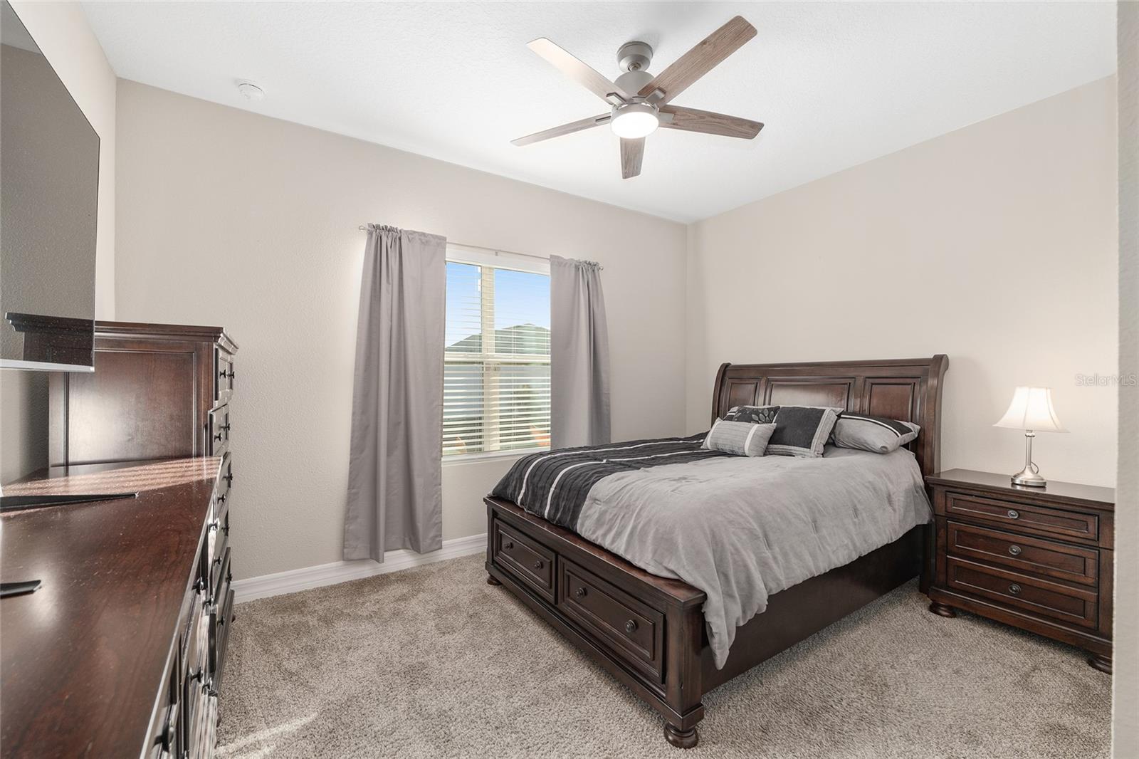 MARION OAKS UN 7 - Residential