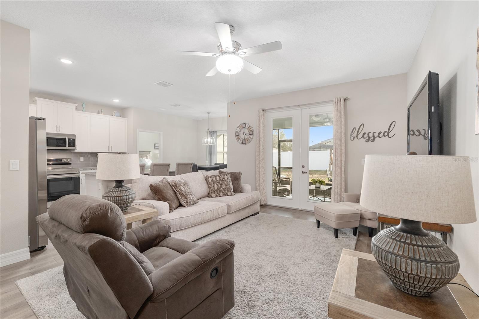 MARION OAKS UN 7 - Residential