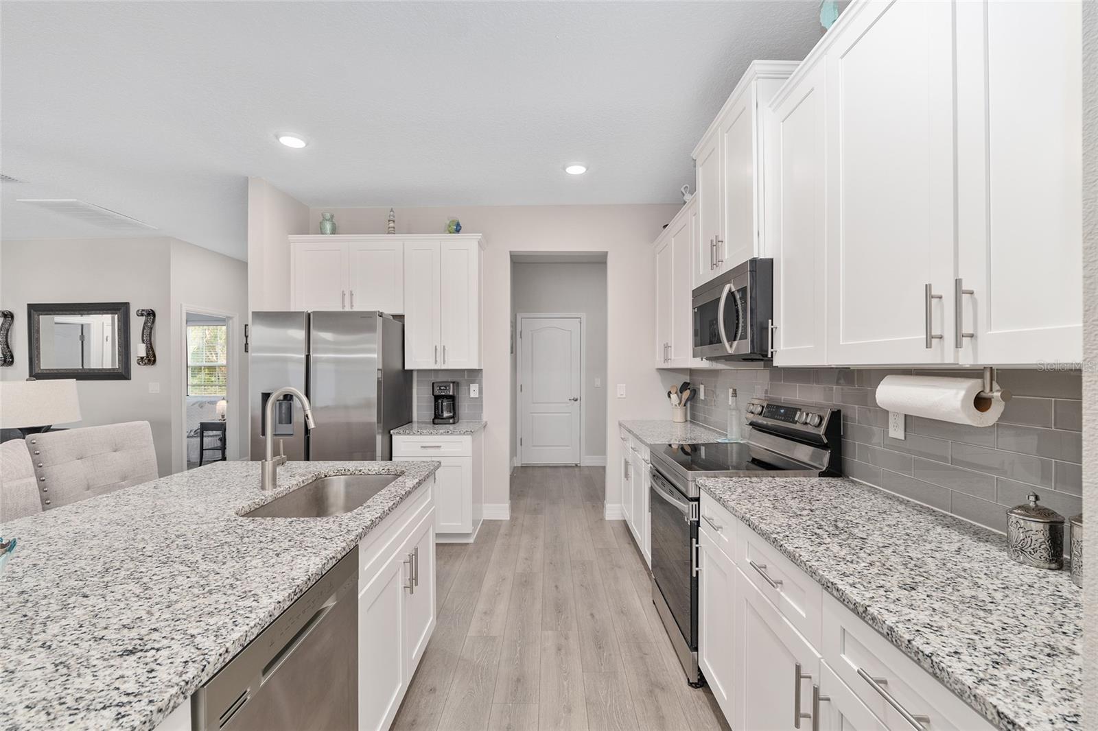 MARION OAKS UN 7 - Residential